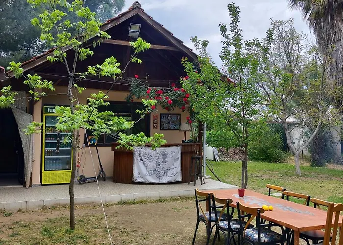 7 Garden /